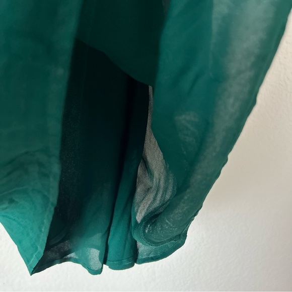 Reformation Mayra Dress in Emerald - Picture 4 of 6